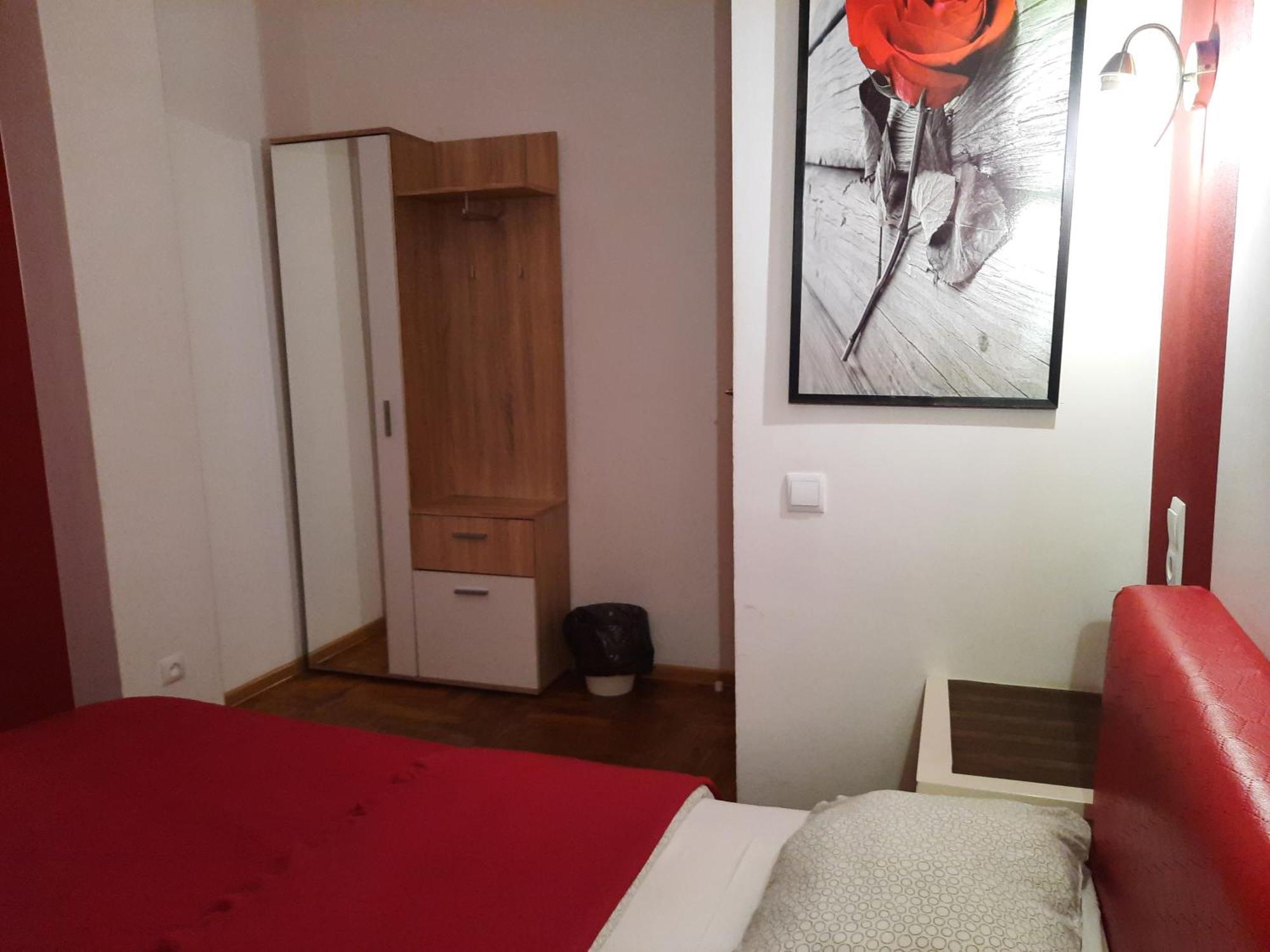 קרקוב Lorf Hostel&Coffee מראה חיצוני תמונה